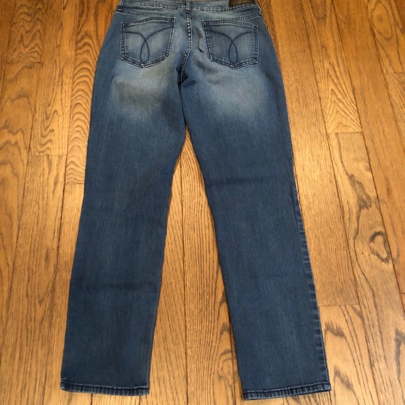 EUC Calvin Klein Skinny Jeans - Picture 3 of 5